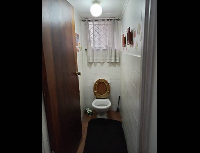 3 BEDROOM DUPLEX FOR SALE IN MONTCLAIR
